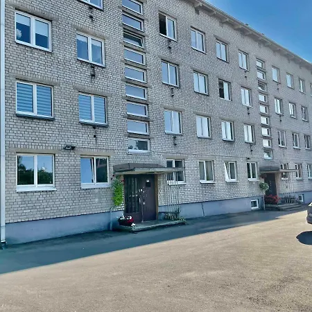Apartment Cozy In With Free Parking