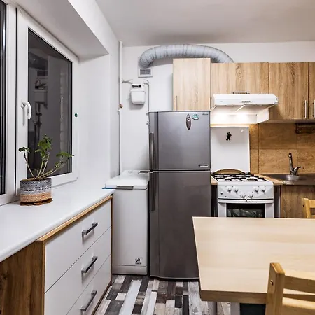 Apartment Cozy In With Free Parking *