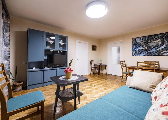 아파트 Cozy In With Free Parking 카우나스